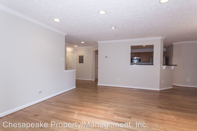 Building Photo - 3038 Hunting Ridge Dr