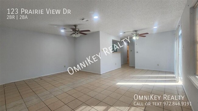 Photo - 123 Prairie View Dr- House