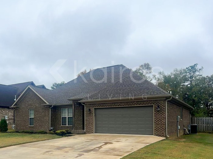 Foto principal - 141 Old Orchard Rd