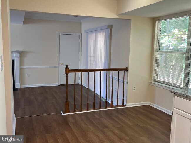 Building Photo - 6304 Cheetah Ct