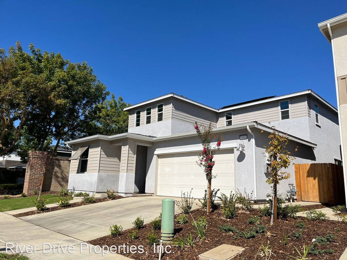 4 br, 3 bath House 2403 Explorador Drive House for Rent in Merced