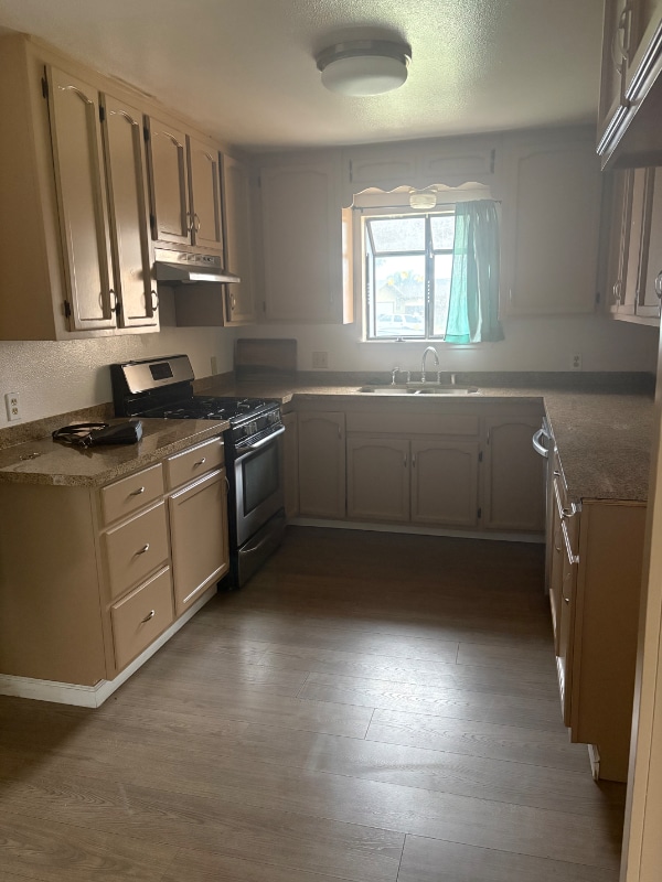 Building Photo - 1905 Roth Ct