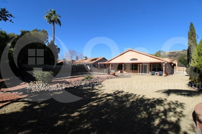 Building Photo - 1651 W Acoma Dr