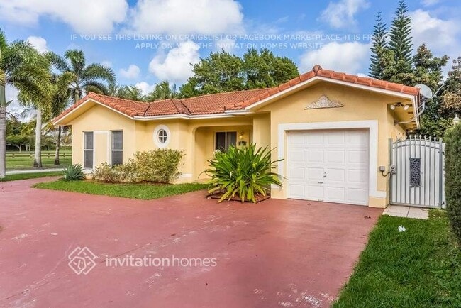 Building Photo - 18001 SW 139th Path