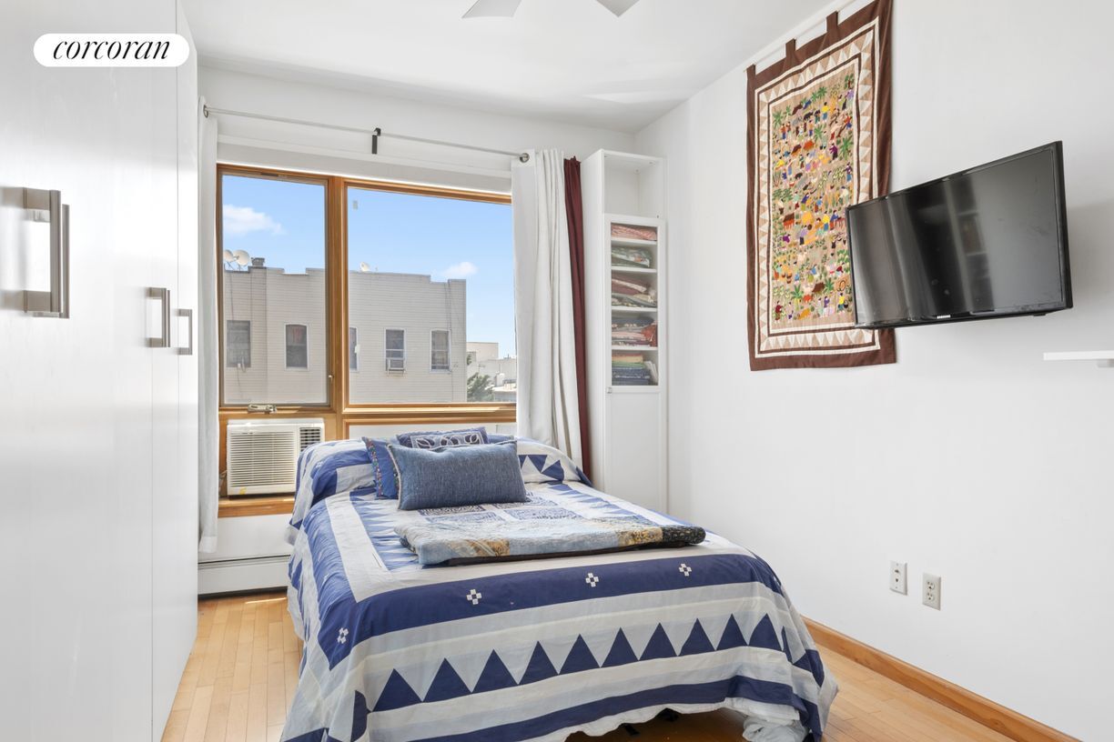 Building Photo - 228 Bushwick Ave