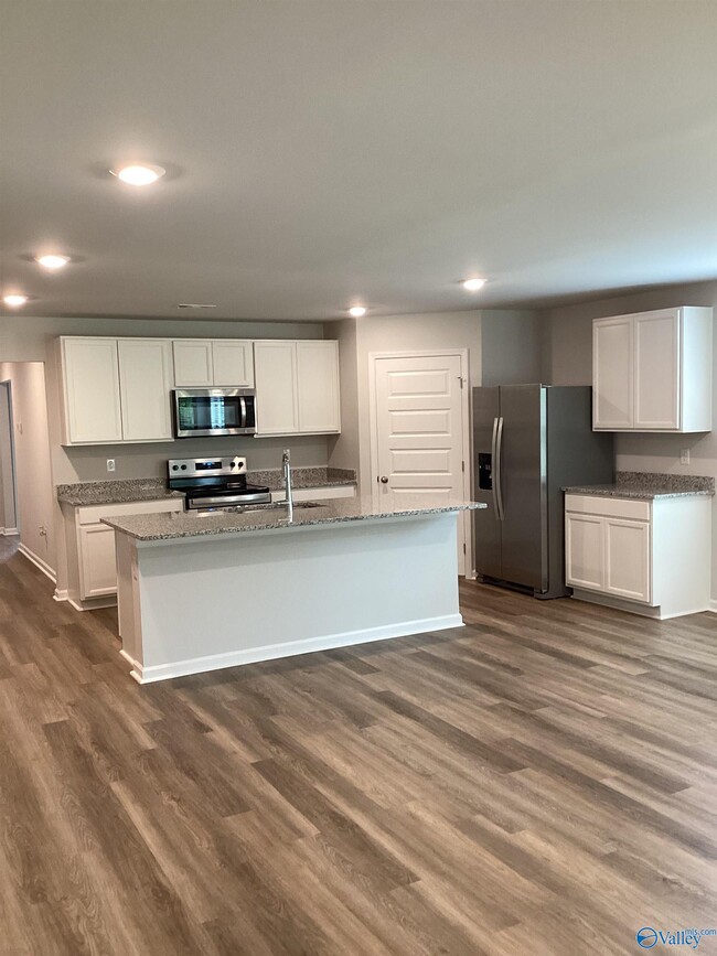 Foto del edificio - 414 Jackson Pt Cir