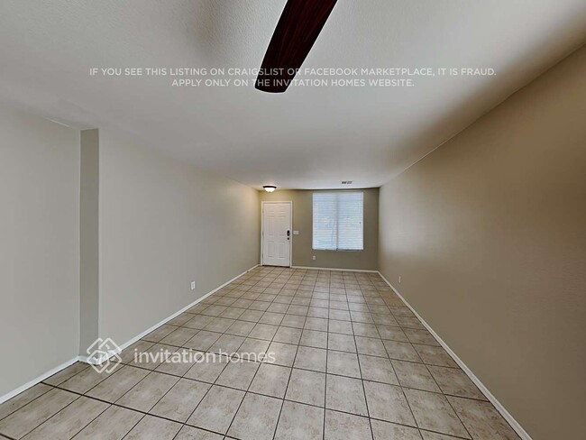 Foto del edificio - 10467 W Sunflower Pl