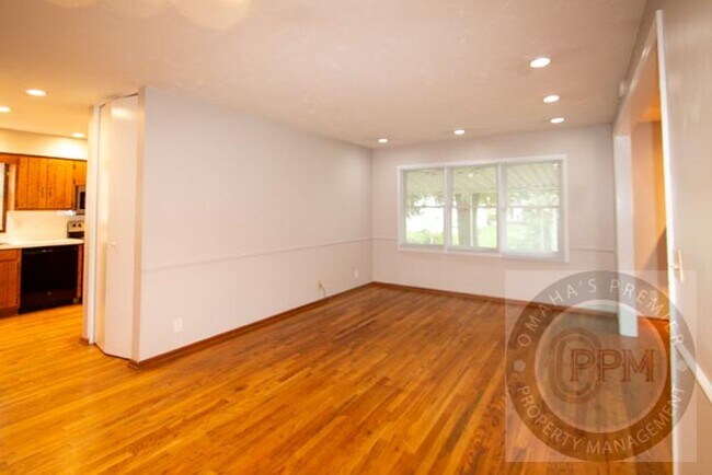 Foto del edificio - 12175 Pedersen Dr