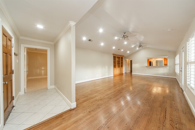 Foto del edificio - 3023 Conway St