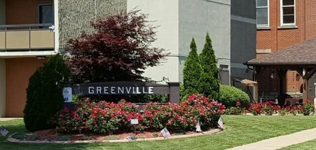 Foto del edificio - 9 N Penn Ave