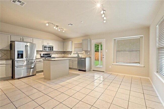 Building Photo - 2605 Butler Way