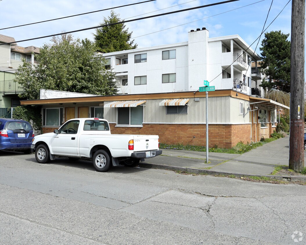 Building Photo - 5100 17th Ave NW