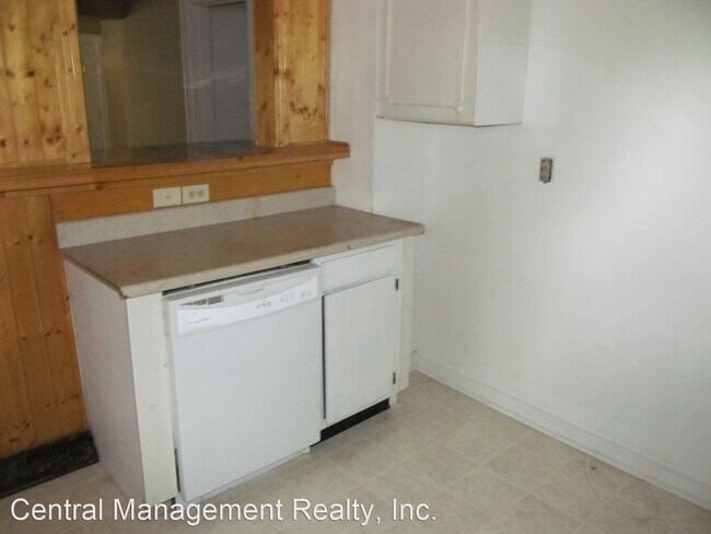 Building Photo - 3 br, 1 bath House - 814 Fairview
