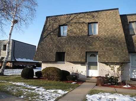 Building Photo - 17 Beekman Dr
