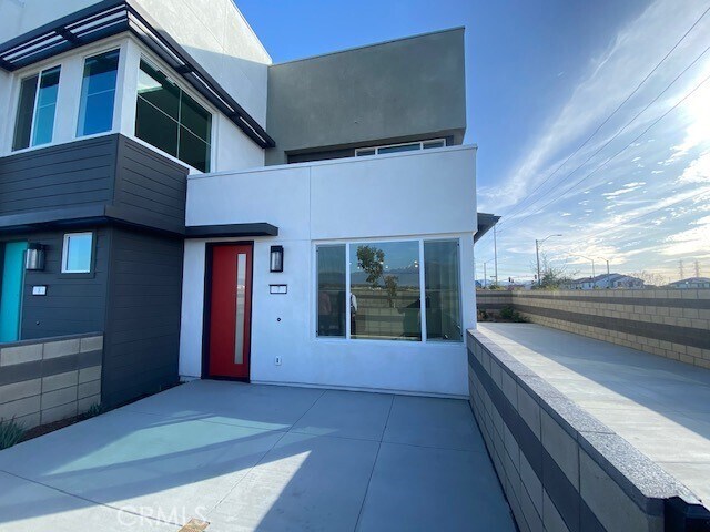 Primary Photo - 3620 S Allston Paseo
