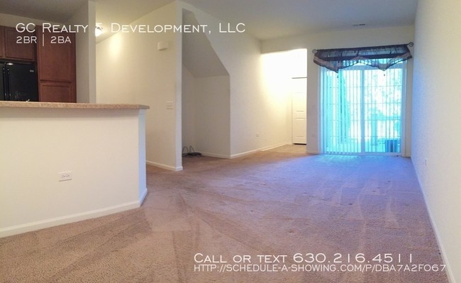 Building Photo - 2250 Aurora Dr