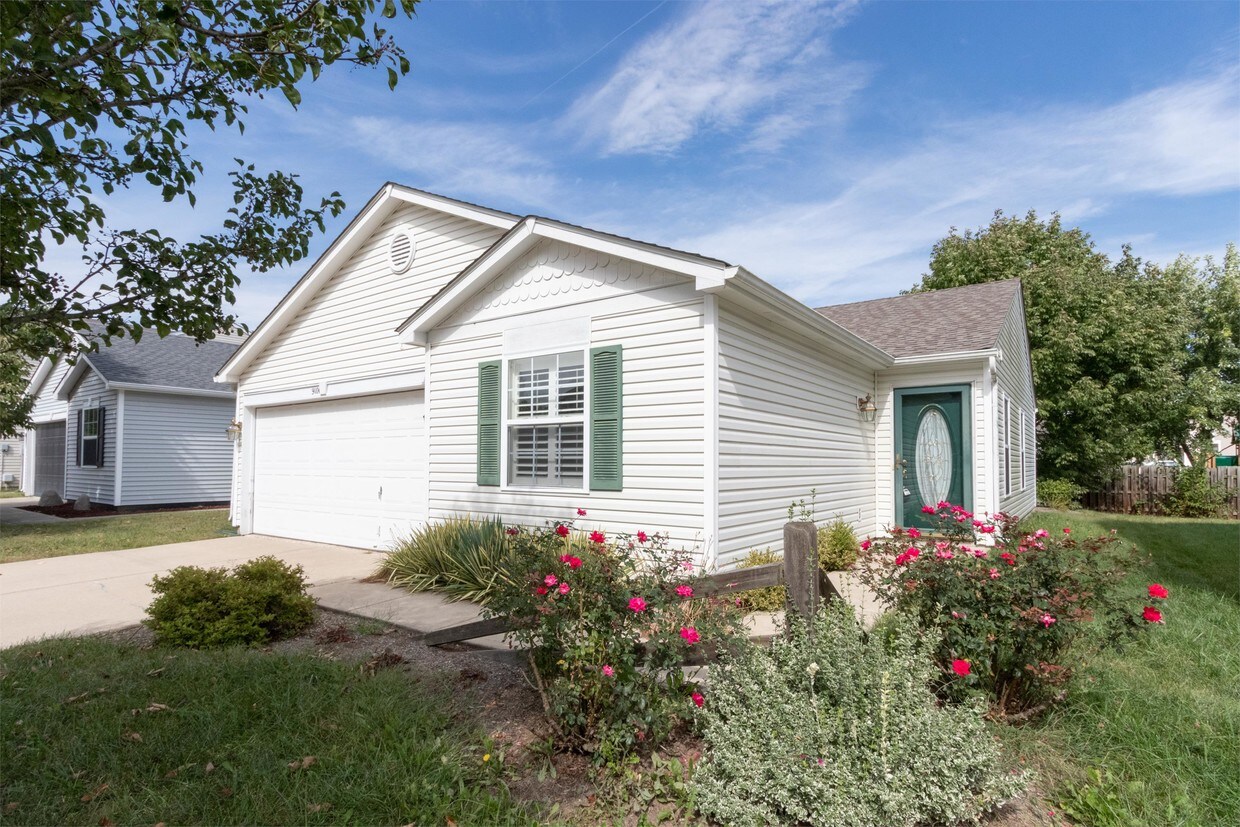 Primary Photo - 9106 Southernwood Way