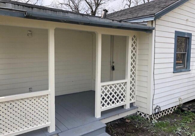 Foto del edificio - 2308 10th Ave