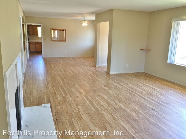 Building Photo - 3 br, 2 bath House - 39 Panorama Lane
