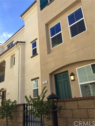 Building Photo - 141 Eureka Pl