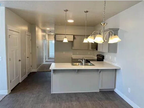 Foto del edificio - 938 W Coral Charm Way