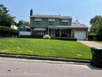 Foto principal - 241 Cliftwood Rd