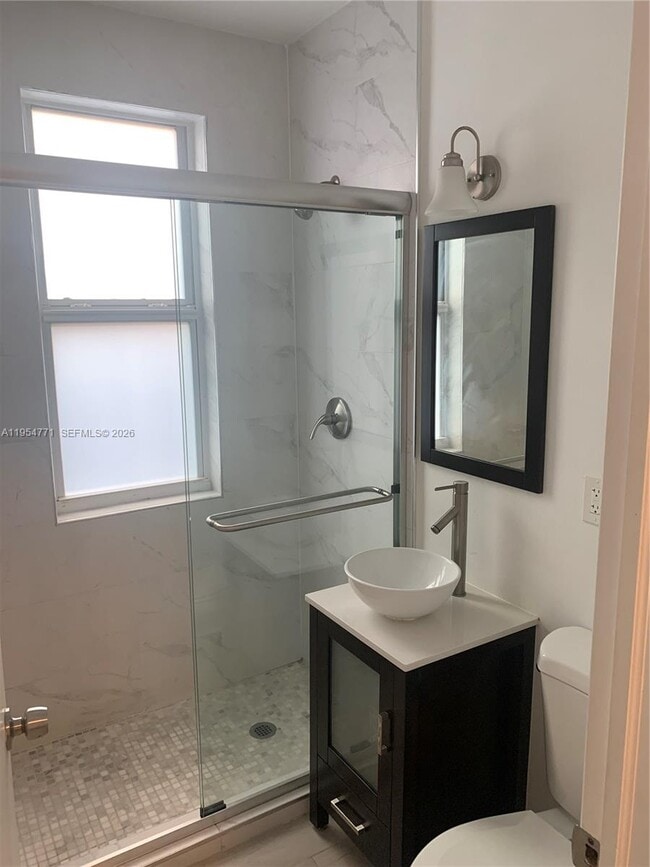 Foto del edificio - 712 SW 56th Ave