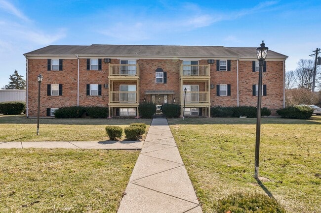 Building Photo - 930 Snider Rd