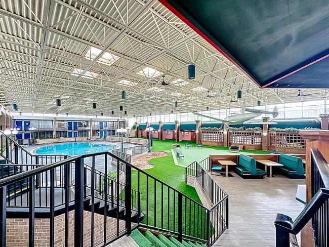 Foto del edificio - 910 Suemac Rd