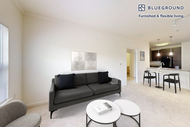 Foto del edificio - 80 North Centre Ave-SI FL1-ID3475A