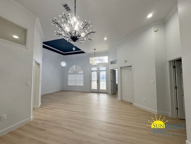 Foto del edificio - Spacious & Stylish 4-Bedroom Home Near Hurlburt AFB!
