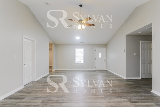 Photo - Unwind and Explore in Indianapolis' House