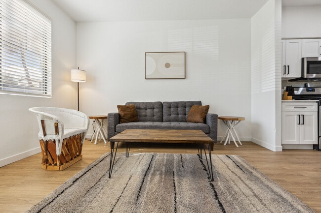 Building Photo - 9450 W Cabela Dr