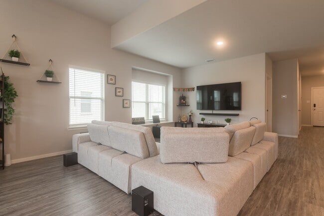 Building Photo - Gorgeous Two Story Home Featuring 2 Living...