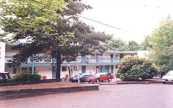 Building Photo - Hill Terrace Apartments