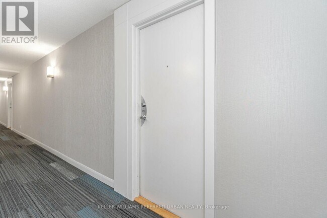 Photo du bâtiment - 600-600 Fleet St