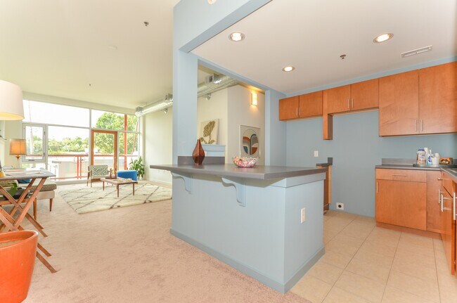 Foto del edificio - Edgeline Flats