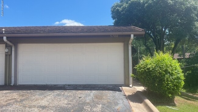 Photo - 5700 Meadow Wood Ln Townhome