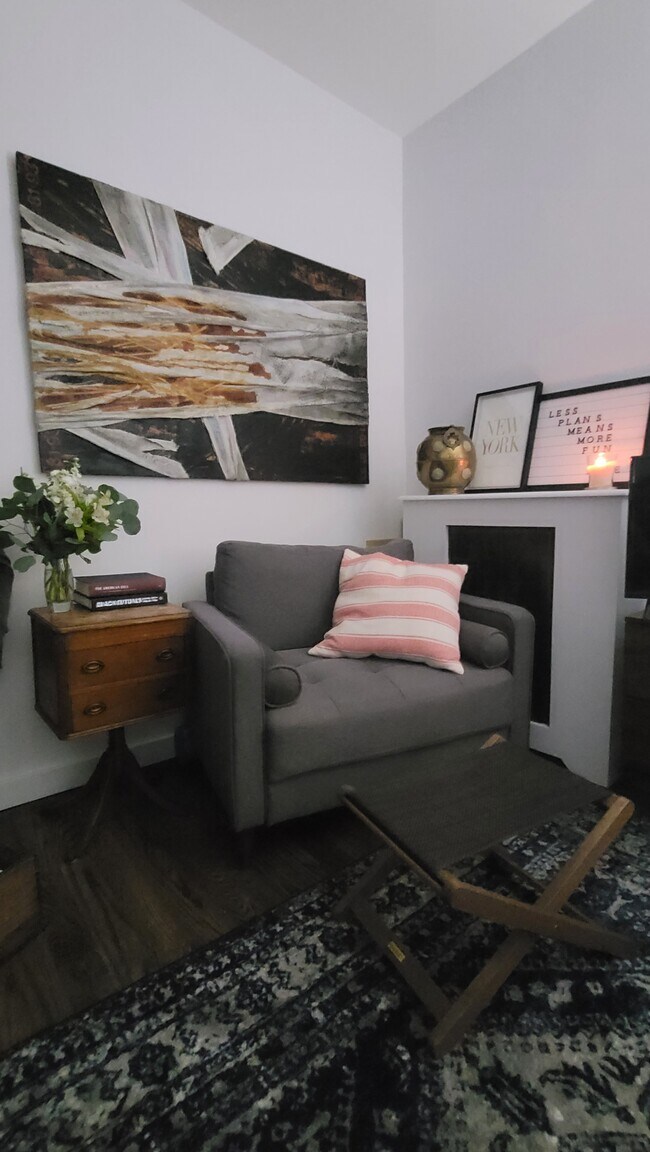 Foto del edificio - 985 Lexington Ave