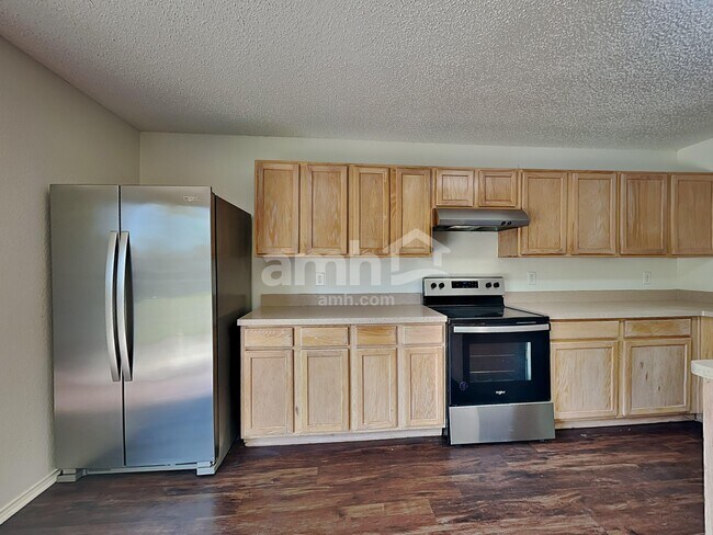 Foto del edificio - 1601 White Oak Rd