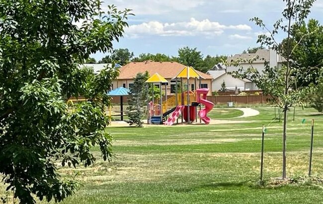 Foto del edificio - 3 bedroom condo in Broomfield! Master bedr...
