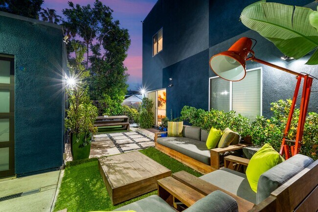 Foto del edificio - 1928 Howard Ave