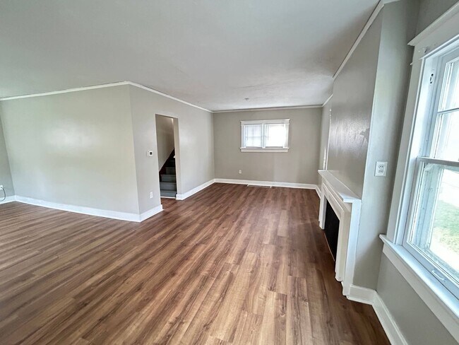Foto del edificio - Beautifully Remodeled Single-Family Home i...