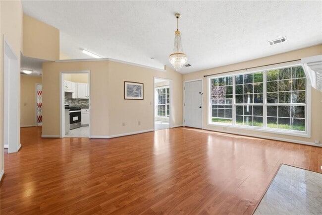 Building Photo - 2600 Avalon Pl