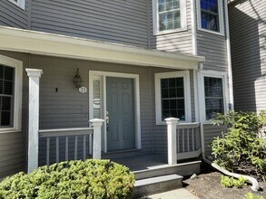 Building Photo - 45 Shawsheen Rd