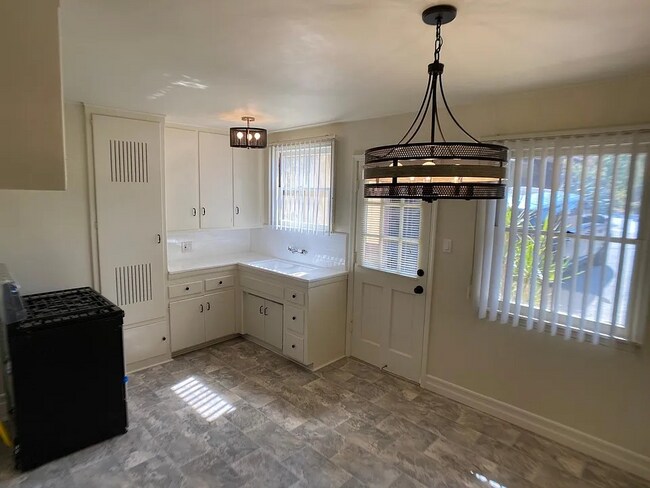 Foto del edificio - 2010 Verdugo Blvd
