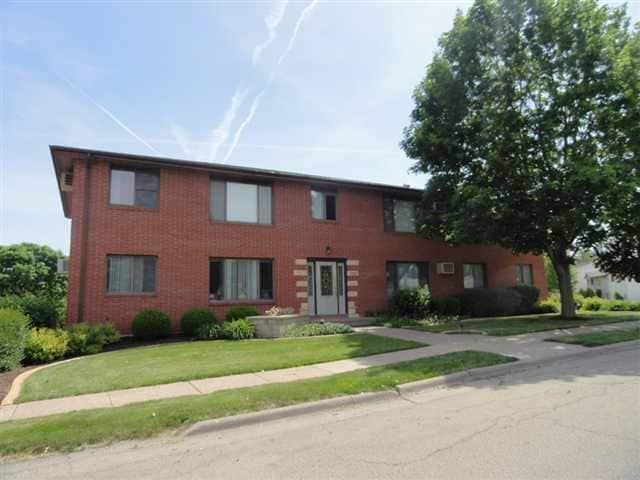 Building Photo - 725 Duggan Dr