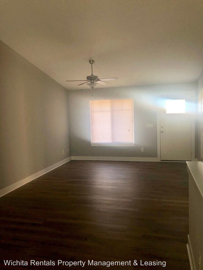 Foto del edificio - 4 br, 3 bath House - 12804 E. Timber lake