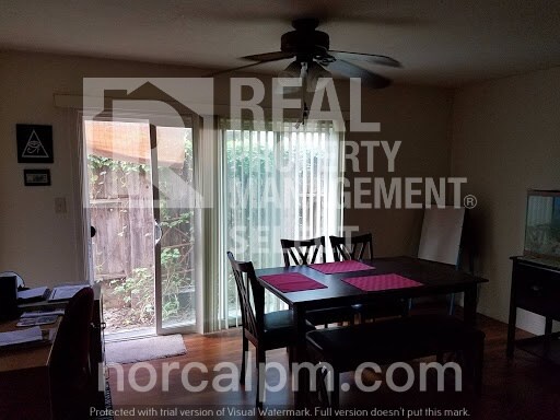 Building Photo - 2 Bed 1 Bath in Sacramento