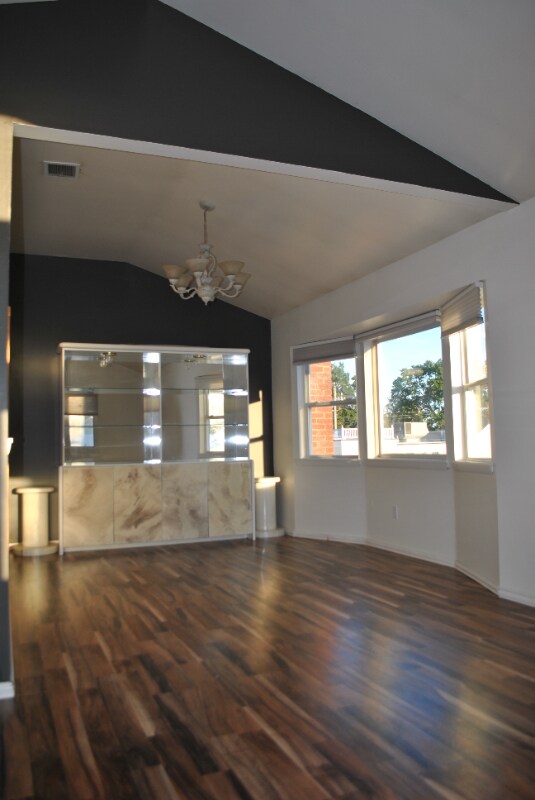 Foto principal - 70 Waldo Ave